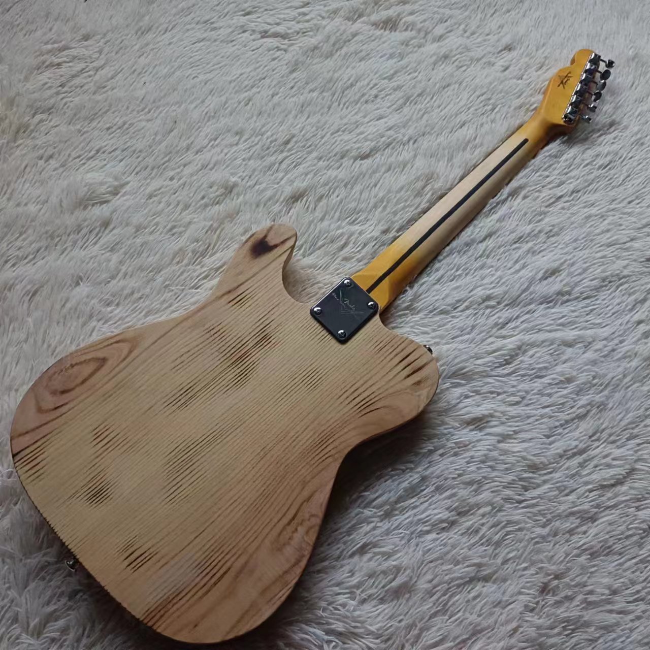โรงงานจีนผลิตเครื่องดนตรีกีตาร - Bass Guitar Fretless บทวิจารณ์และราคา